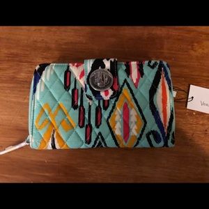 Vera Bradley Turn Lock Wallet (Pueblo)